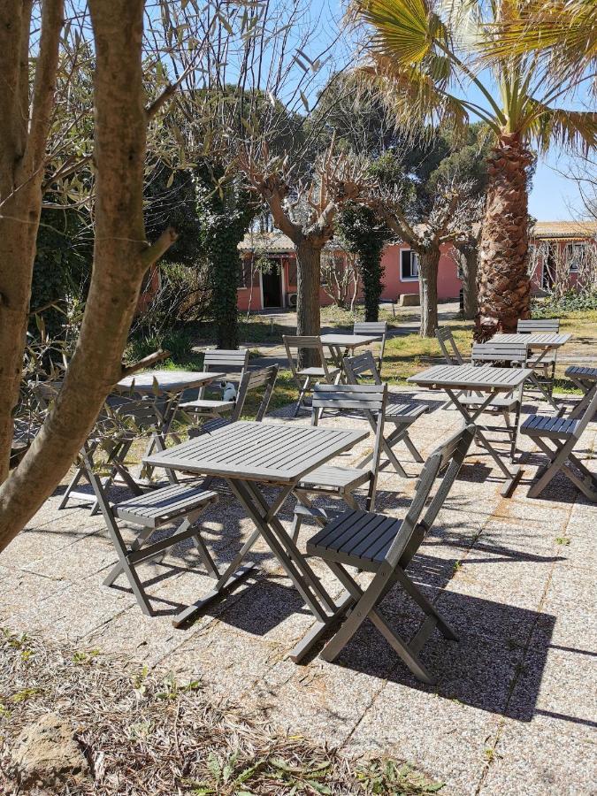 Hotel La Chaumiere Agde Exterior foto